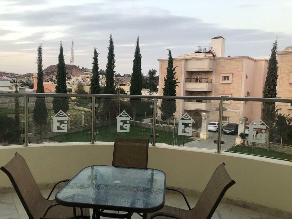 Al Fairouz Resort Al Hada Exterior foto